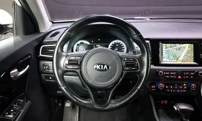 Kia Niro 2017, 122651 км, за 7198.58 USD - фото 12
