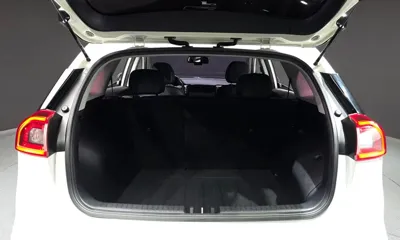 Kia Niro 2017, 122651 км, за 7198.58 USD - фото 20