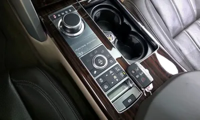 Land Rover Range Rover 2016, 104796 км, за 21076.97 USD - фото 9