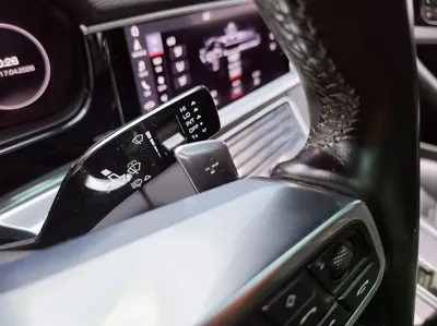 Porsche Panamera 2018, 76240 км, за 39005 USD - фото 8
