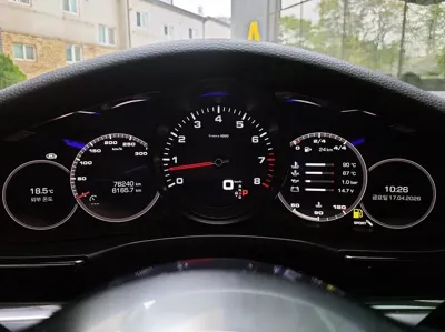 Porsche Panamera 2018, 76240 км, за 39005 USD - фото 9