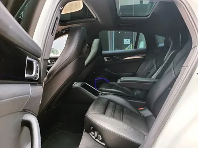 Porsche Panamera 2018, 76240 км, за 39005 USD - фото 16