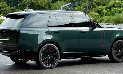 Land Rover Range Rover 2025, 20500 км, за 128338.83 USD