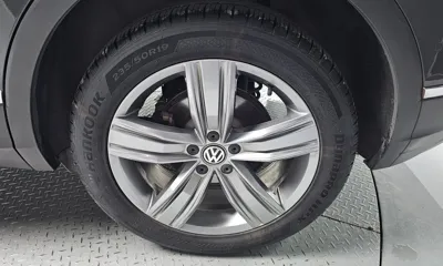 Volkswagen Tiguan 2018, 102457 км, за 14006.52 USD - фото 21
