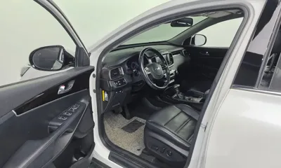 Kia Sorento 2018, 119769 км, за 11100.89 USD - фото 10