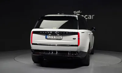 Land Rover Range Rover 2023, 56190 км, за 107261.22 USD