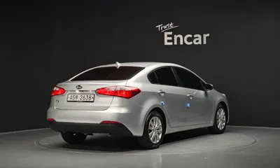 Kia K3 2014, 80869 км, за 4037.25 USD