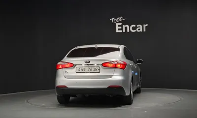 Kia K3 2014, 80869 км, за 4037.25 USD