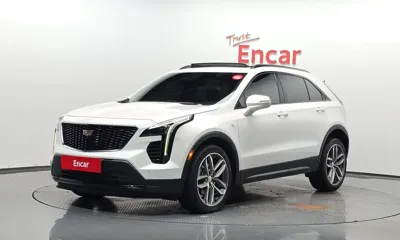Cadillac XT4 · 2023 год