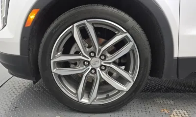 Cadillac XT4 2023, 30654 км, за 23778.51 USD