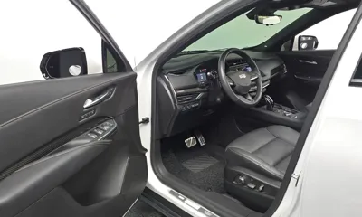 Cadillac XT4 2023, 30654 км, за 23778.51 USD - фото 10