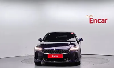 Kia Stinger 2018, 95217 км, за 10838.15 USD