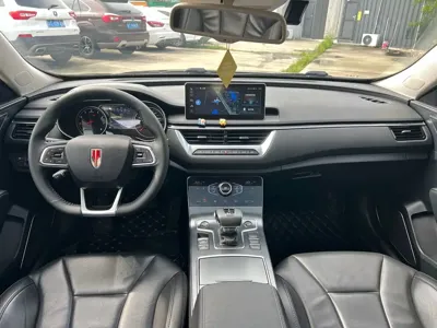 Hongqi Hongqi H5 2022, 83000 км, за 8369.06 USD