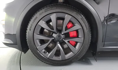 Tesla Model X 2023, 28326 км, за 93859.14 USD
