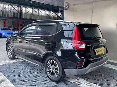 Geely Vision X6 2017, 108000 км, за 2465.01 USD