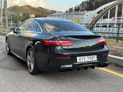 Mercedes-Benz E-Class 2019, 75000 км, за 14332.26 USD