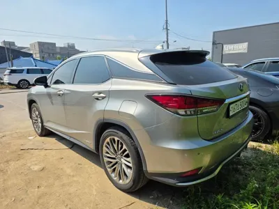 Lexus RX 2021, 105899 км, за 38045.62 USD