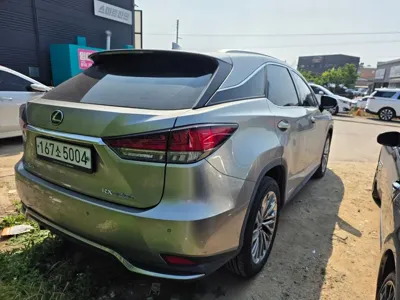 Lexus RX 2021, 105899 км, за 38045.62 USD