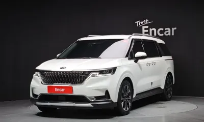 Kia Canival · 2021 год