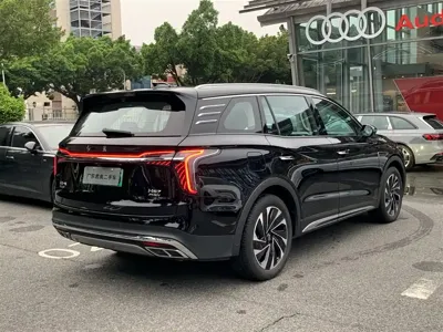 Hongqi Hongqi HS7 PHEV 2024, 10000 км, за 20129.1 USD - фото 7