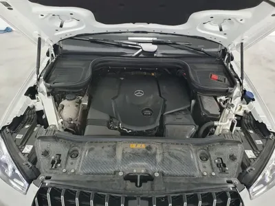 Mercedes-Benz GLE-Class 2023, 15256 км, за 66732.73 USD - фото 6