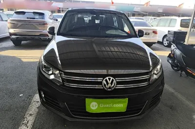 Volkswagen Tiguan 2015, 143800 км, за 7715 USD