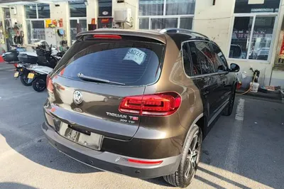 Volkswagen Tiguan 2015, 143800 км, за 7715 USD - фото 6