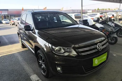 Volkswagen Tiguan 2015, 143800 км, за 7715 USD - фото 12