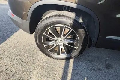 Volkswagen Tiguan 2015, 143800 км, за 7715 USD - фото 16