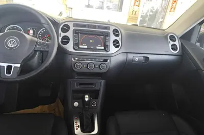 Volkswagen Tiguan 2015, 143800 км, за 7715 USD - фото 20
