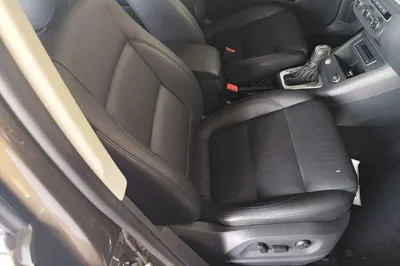 Volkswagen Tiguan 2015, 143800 км, за 7715 USD - фото 24