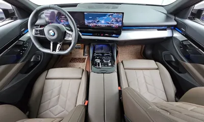 BMW 5-Series 2024, 28695 км, за 40307.34 USD - фото 7