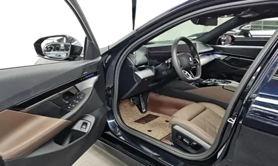 BMW 5-Series 2024, 28695 км, за 40307.34 USD - фото 10