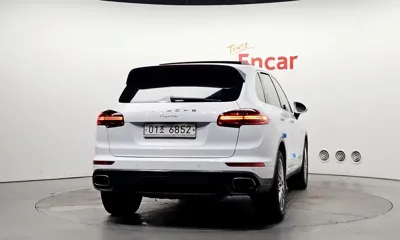 Porsche Cayenne 2016, 141109 км, за 17723.51 USD