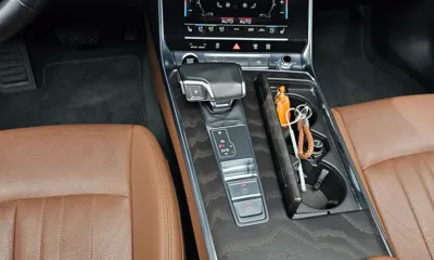Audi A6 2021, 54945 км, за 23318.44 USD - фото 9