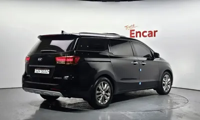 Kia Canival 2017, 131859 км, за 8259 USD
