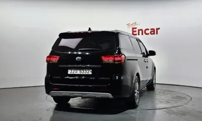Kia Canival 2017, 131859 км, за 8259 USD