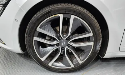 Renault-KoreaSamsung SM6
