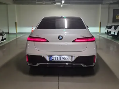 BMW 7-Series 2025, 40544 км, за 78744.91 USD