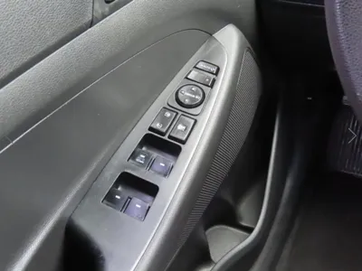 Hyundai Tucson 2016, 149650 км, за 5054.48 USD - фото 15
