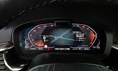 BMW 5-Series 2021, 76862 км, за 24238.04 USD - фото 8