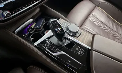BMW 5-Series 2021, 76862 км, за 24238.04 USD - фото 9