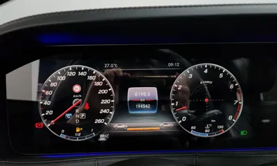 Mercedes-Benz S-Class 2018, 194542 км, за 32755.68 USD - фото 8