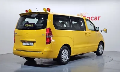 Hyundai Starex 2017, 141958 км, за 6276.84 USD
