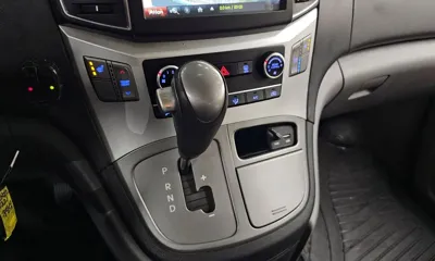 Hyundai Starex 2017, 141958 км, за 6236.05 USD - фото 9