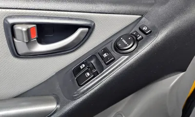 Hyundai Starex 2017, 141958 км, за 6236.05 USD - фото 14