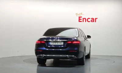 Mercedes-Benz E-Class 2023, 15566 км, за 32720.81 USD