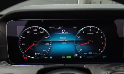 Mercedes-Benz E-Class 2023, 15566 км, за 32720.81 USD - фото 8