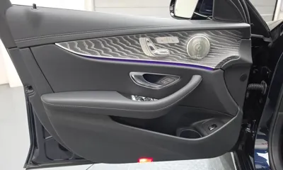 Mercedes-Benz E-Class 2023, 15566 км, за 32720.81 USD - фото 24