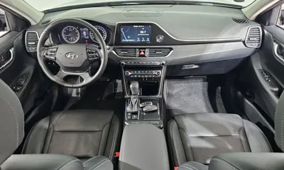 Hyundai Grandeur 2019, 119352 км, за 9311.71 USD - фото 7